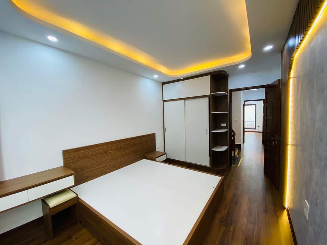 Bán GẤP nhà Tam Khương, vài bước ra phố, 48m2, 5 tầng, chỉ 7.75 tỷ. 12553839