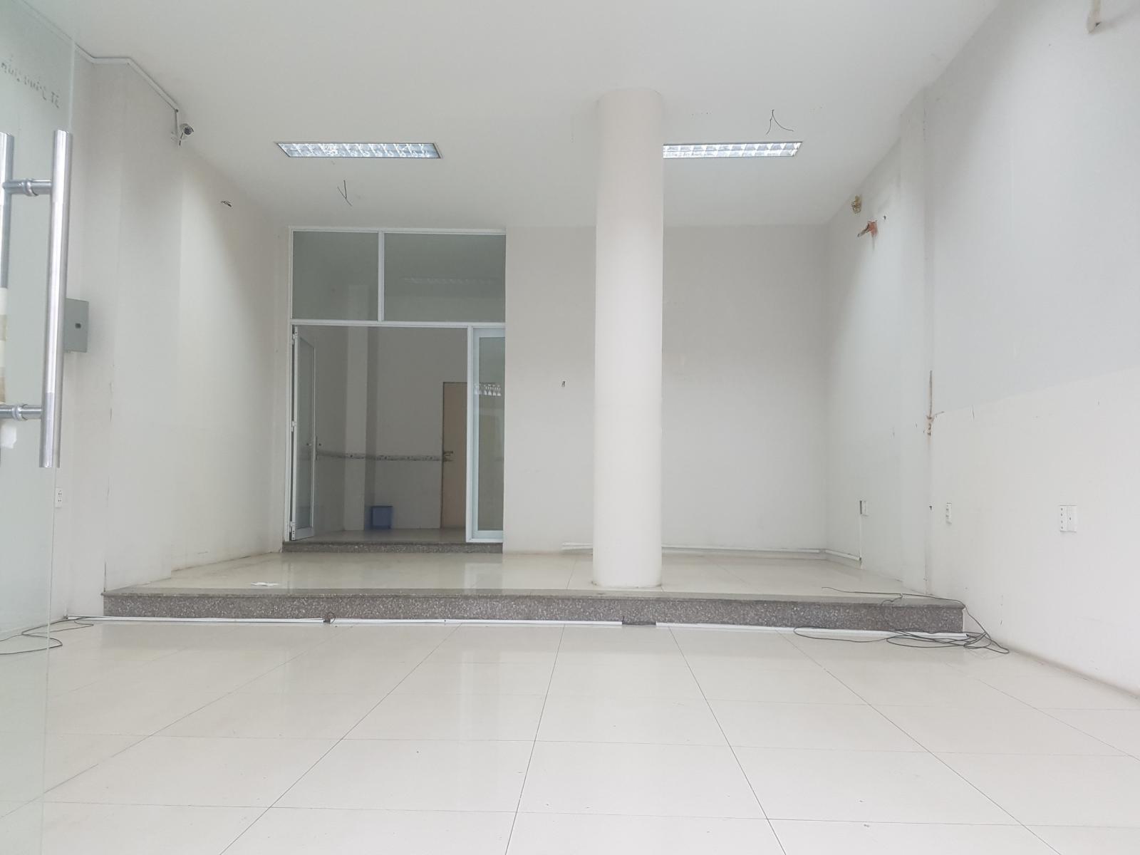 Cho thuê mặt bằng sạch đẹp 1 trệt 2 lầu đường 30/4 TP Vũng Tàu 12571883