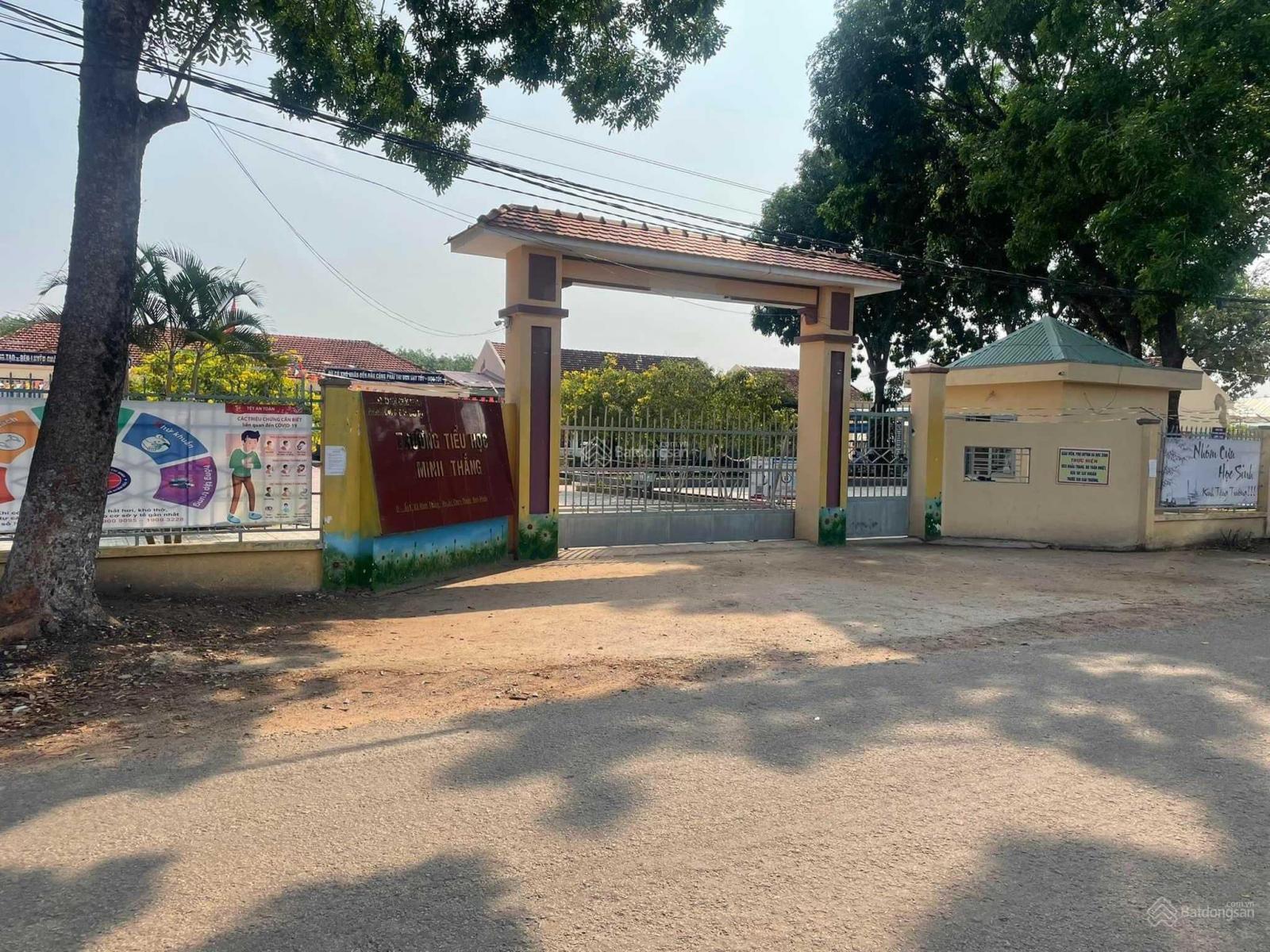 Cắt lỗ - Cần bán gấp lô đất trường tiểu Học Minh Thắng , Chơn Thành Bình Phước 12575826