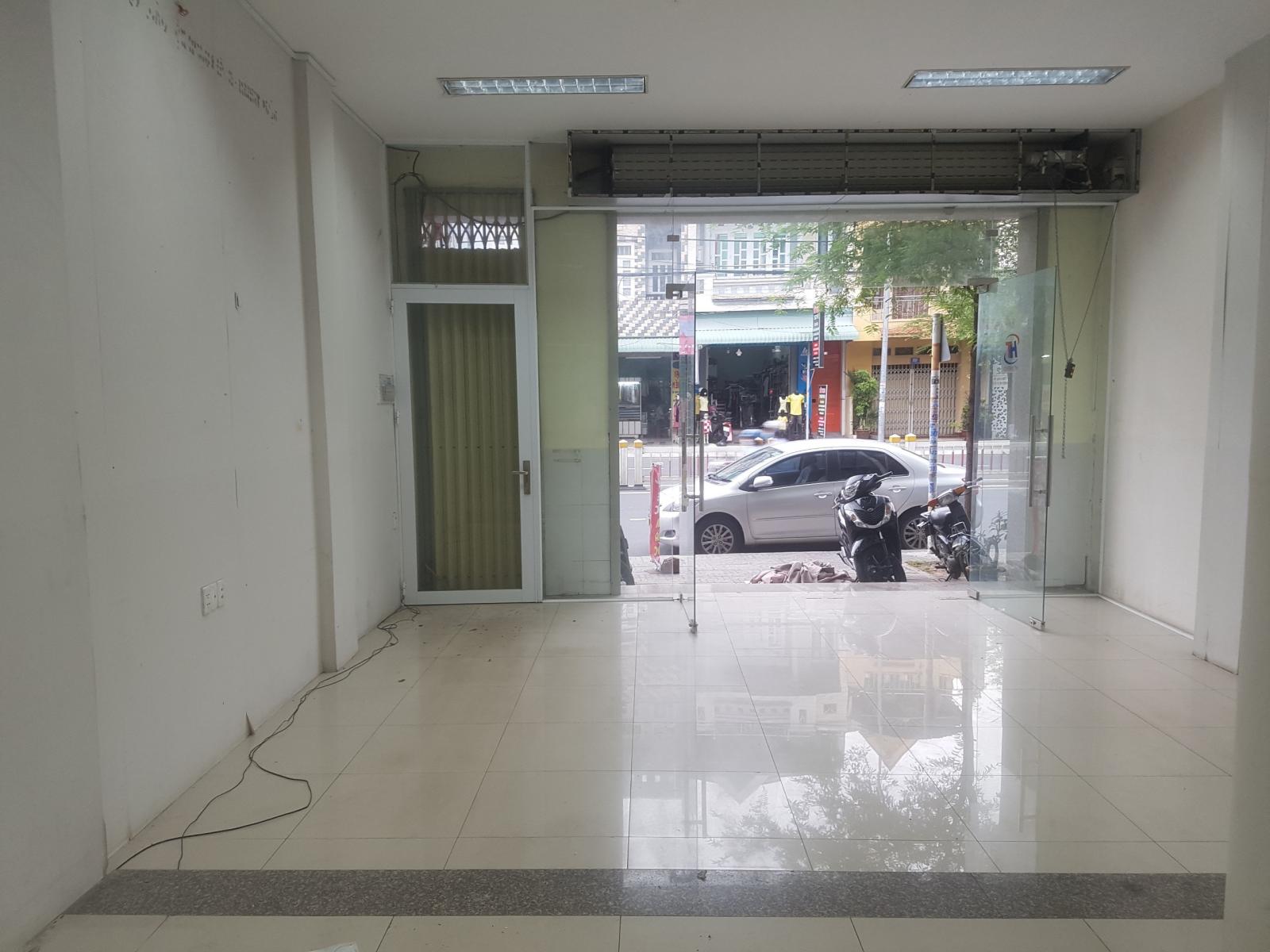 Cho thuê nhà mặt tiền 1 trệt 1 lầu đường 30/4 TP Vũng Tàu ngay ngã 3 đông đúc 12628254