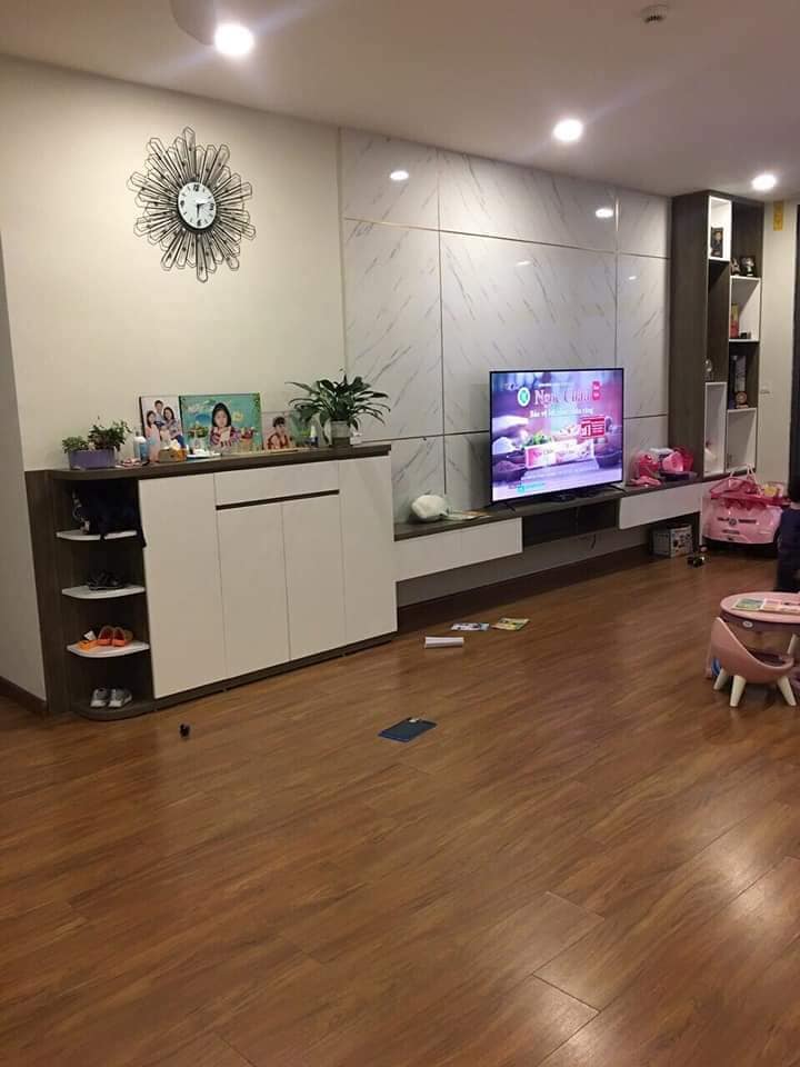 Bán nhà Cầu Giấy phân lô oto ngõ thông 50m2 mt4m 5T độc nhất vô nhị giá 5,5 tỷ  12629314