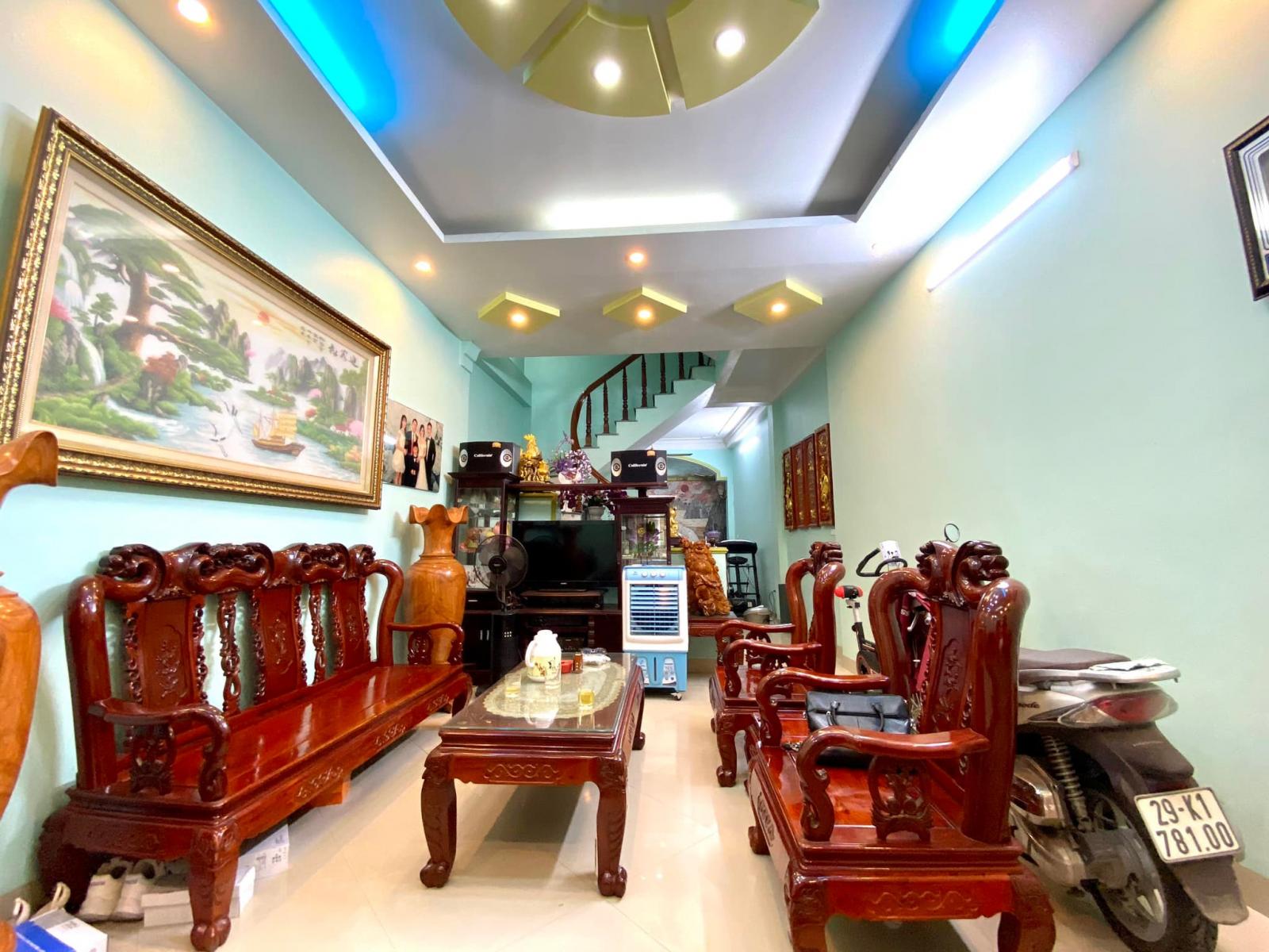 Bán nhà Phúc Đồng,Long Biên ngõ thông, ô tô vào, diện tích 45m2 giá tốt 12637304
