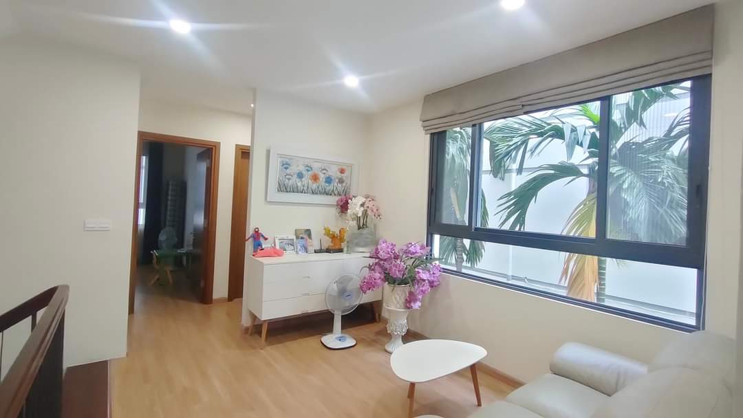 Bán biệt thự Âu Cơ, Tây Hồ, Gara ôtô, 760m x 3T, mặt tiền 21m, 85 tỷ 12656183