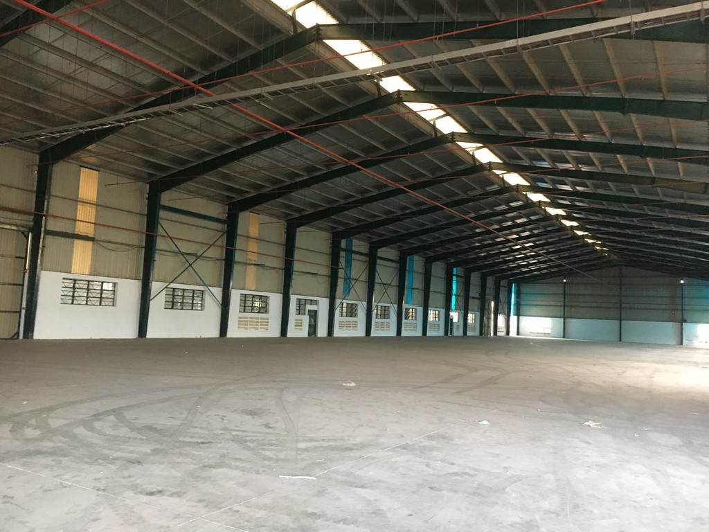 CHO THUÊ KHO XƯỞNG 10000M2 KHỐI VĂN PHÒNG RẤT ĐẸP TRONG KCN HẢI SƠN 12670189