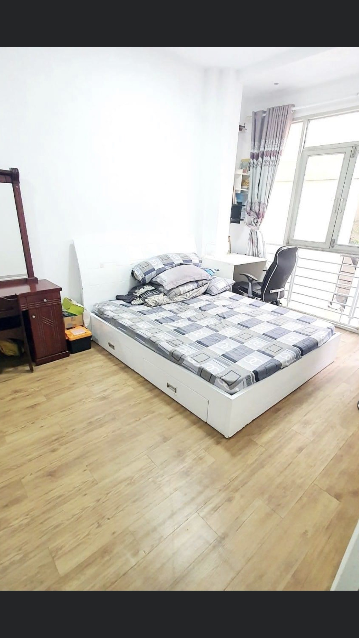 Bán Nhà Đẹp Khu Vip Hồ Biểu Chánh QPN- 3Tầng- Ngang 4,7m - View Công Viên Mini- Chỉ: 4,3 Tỷ

      
  12671007