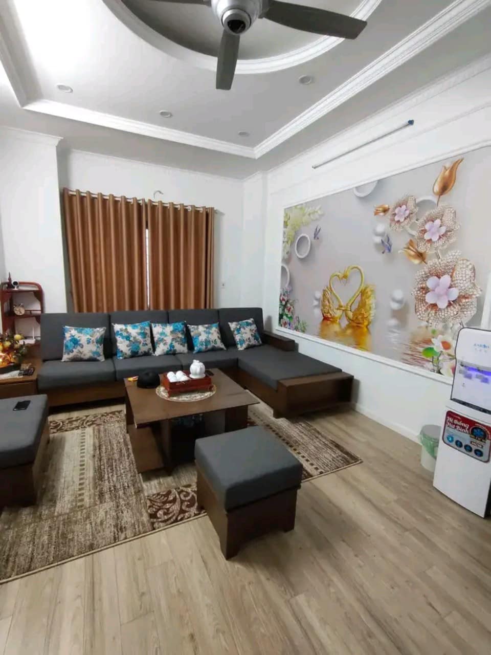 Trung tâm của trung tâm Cầu Giấy oto , kinh doanh , ngõ thông 35m2 mt4m 5,3tỷ thương lượng . 12684062