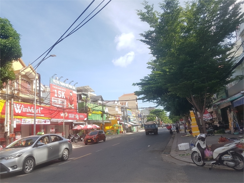 Cho thuê mặt bằng đẹp 1 trệt 2 lầu đường Trương Công Định TPVT 12684447