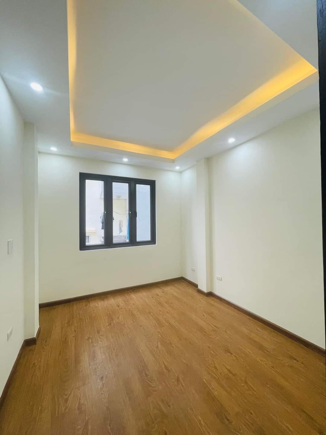 Bán nhà đẹp nhỉnh 4tỷ gần ôtô, phố Trương Công Giai Cầu Giấy, 40m2 4tầng (4) 12697377