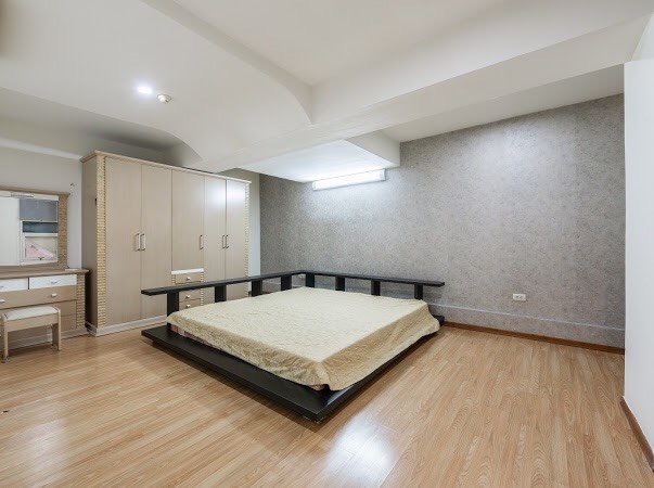 Bán căn hộ Duplex tòa G3 Ciputra Tây Hồ 2 tầng tổng 170m 3PN 3WC nhà tầng cao ban công ĐN view thoáng đẹp
 12701924