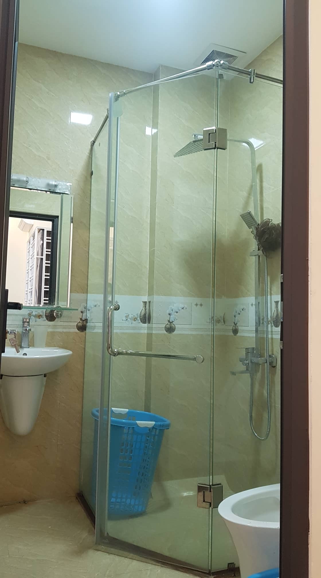 Siêu phẩm lô góc-ngõ thông-oto đỗ cửa Nam Từ Liêm Lê Đức Thọ 80m2 mt6m 5tỷ. 12720696