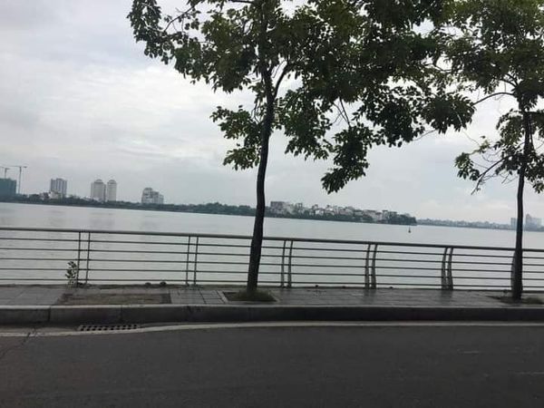 Bán nhà đẹp 4tầng nhỉnh 3tỷ mặt ngõ ôtô phố Võng Thị thông Trích Sài Hồ Tây (3) 12720984