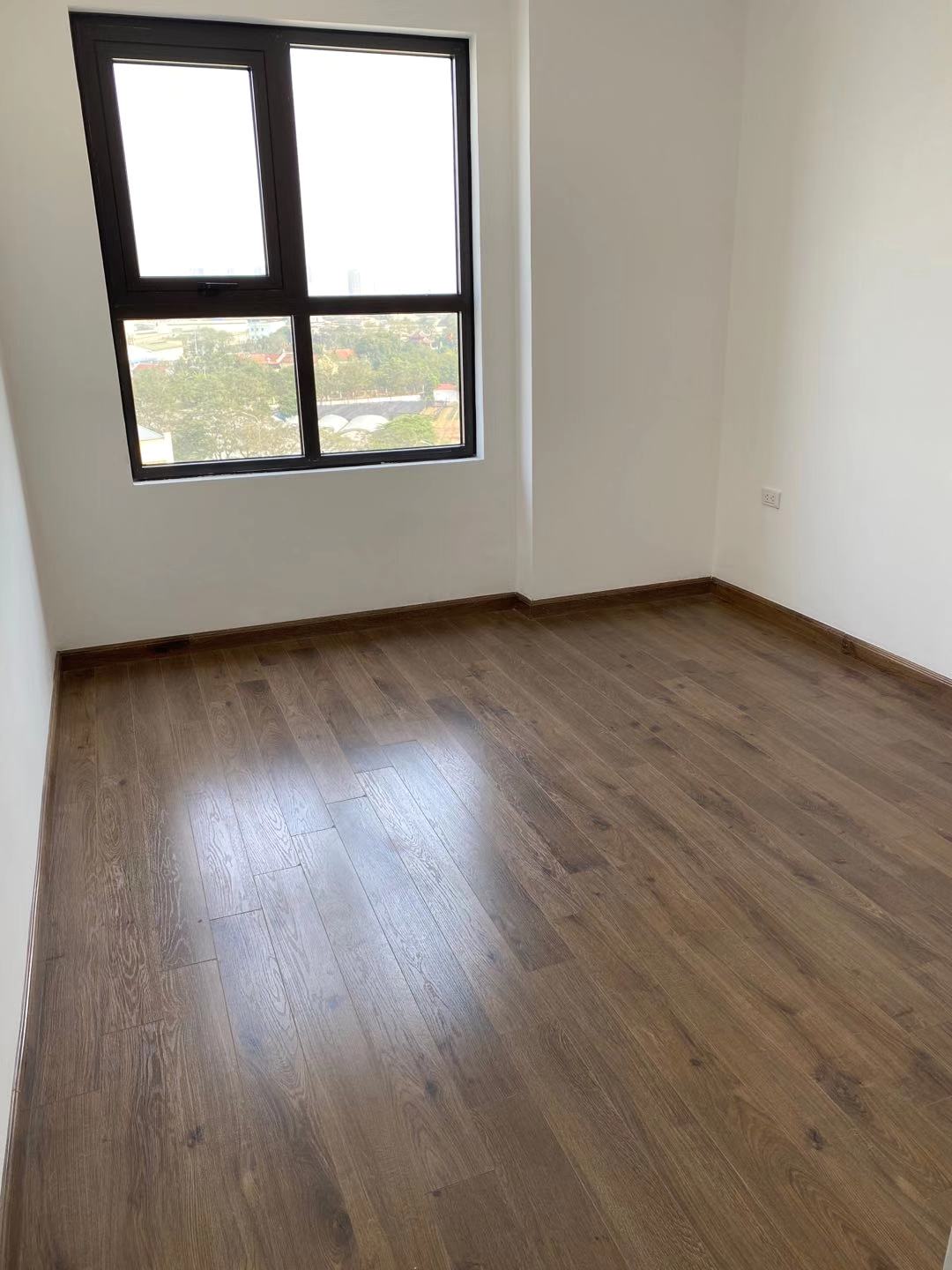 Cần cho thuê căn hộ Mỹ Phúc Q8 diện tích 60m2, 2pn, 1wc có một số nội thất  12723361