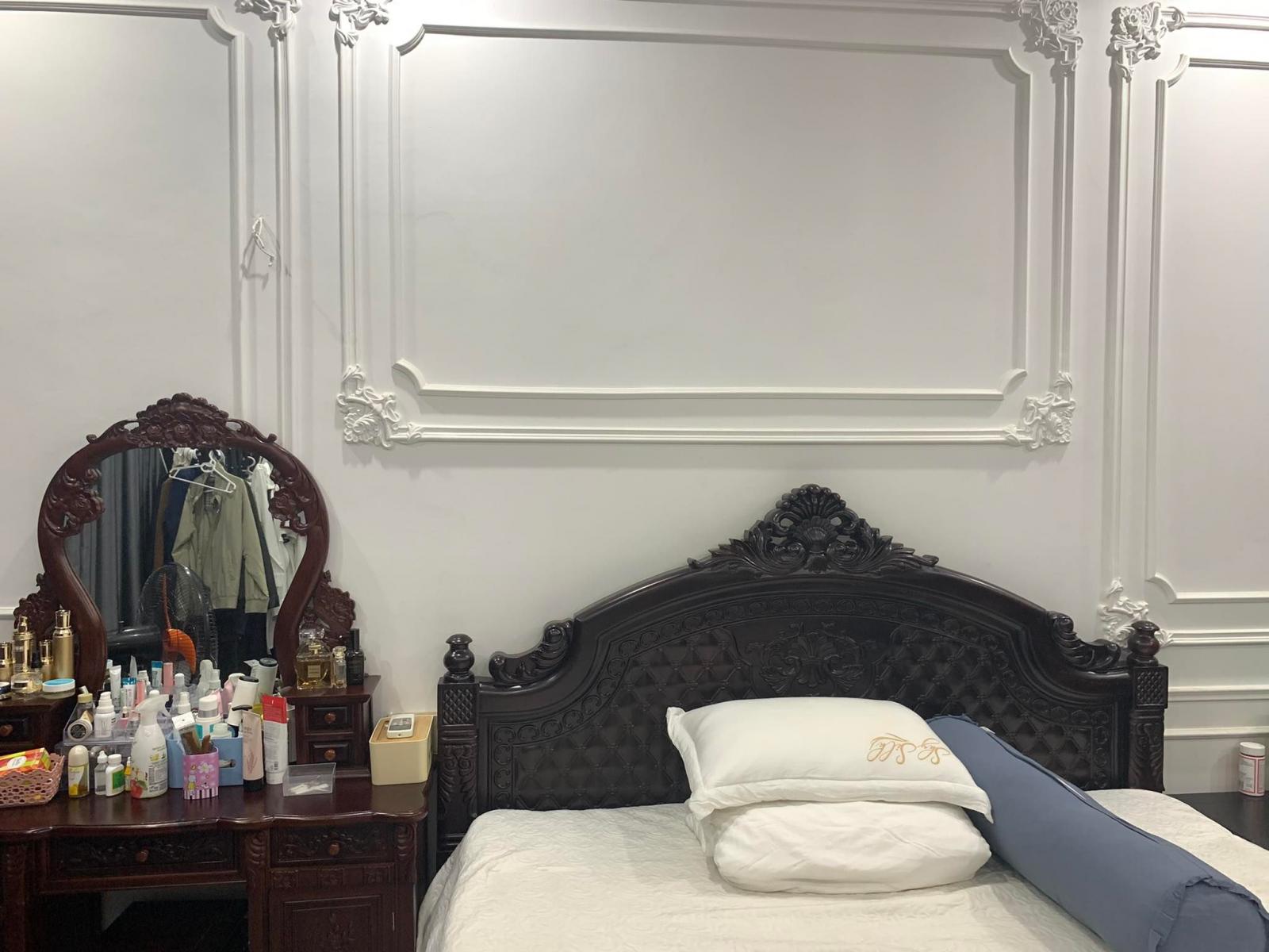 Bán nhà mặt phố Hoàng Quốc Việt phân lô-vỉa hè kinh doanh80m2 6Tthang máy mt4m 30,5 tỷ  12729895