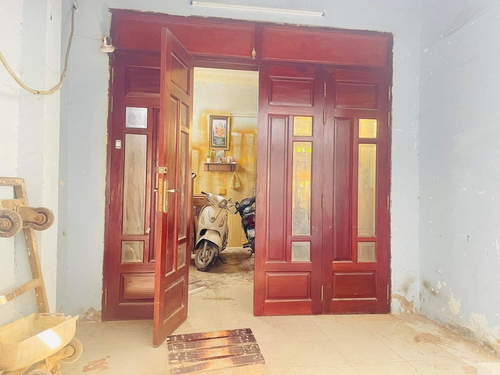 Mặt tiền thụt Hoàng Diệu 2 Linh Trung 120m2 giá 3.9 tỷ gần Đại học Ngân Hàng. 12731951