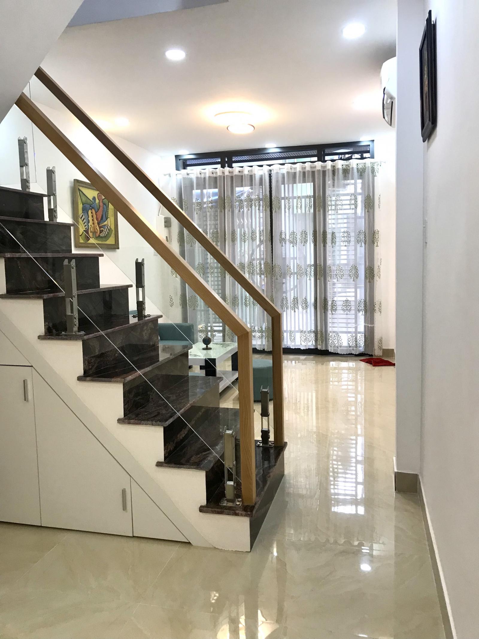 CHÍNH CHỦ BÁN NHÀ 3PN, HXH NGÔ TẤT TỐ, PHƯỜNG 21, QUẬN BÌNH THẠNH. SANG QUẬN 1 CHỈ 5 PHÚT. 12733724