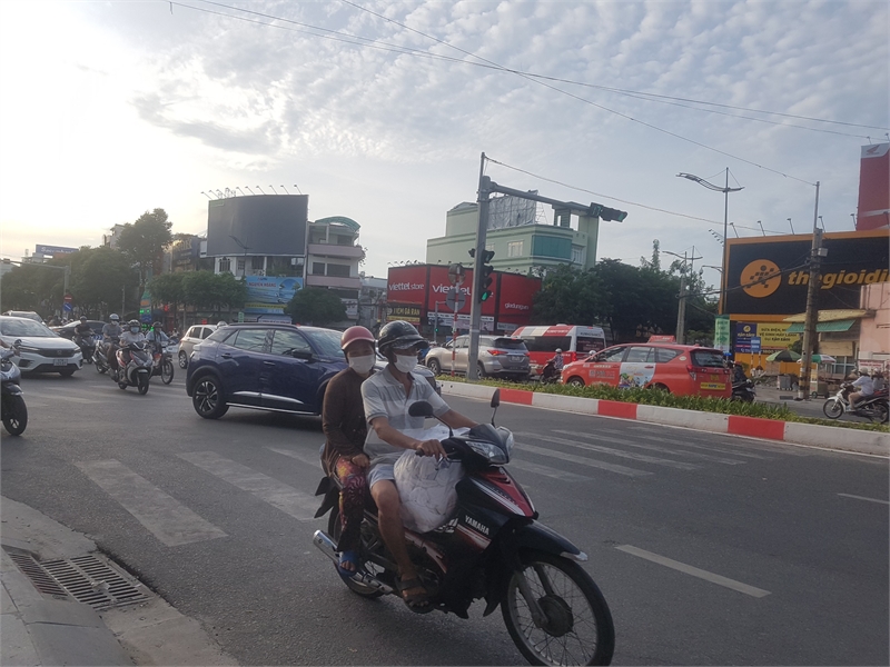 Cho thuê mặt bằng rộng 300m2 ngay ngã 5 Trương Công Định TP Vũng Tàu 12735792