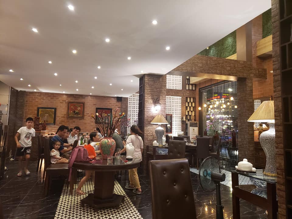 TÒA BUDING MẶT PHỐ DỊCH VỌNG HẬU DT 560 MT 16 GIÁ 383 TỶ 12735958