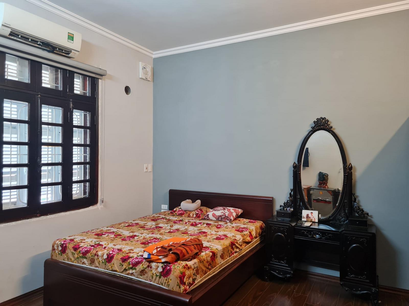 Siêu phẩm phân lô-vỉa hè -lô góc-oto đỗ cửa-kinh doanh Tây Hồ Âu Cơ 70m2 mt5,5m 6T 11tỷ. 12736494