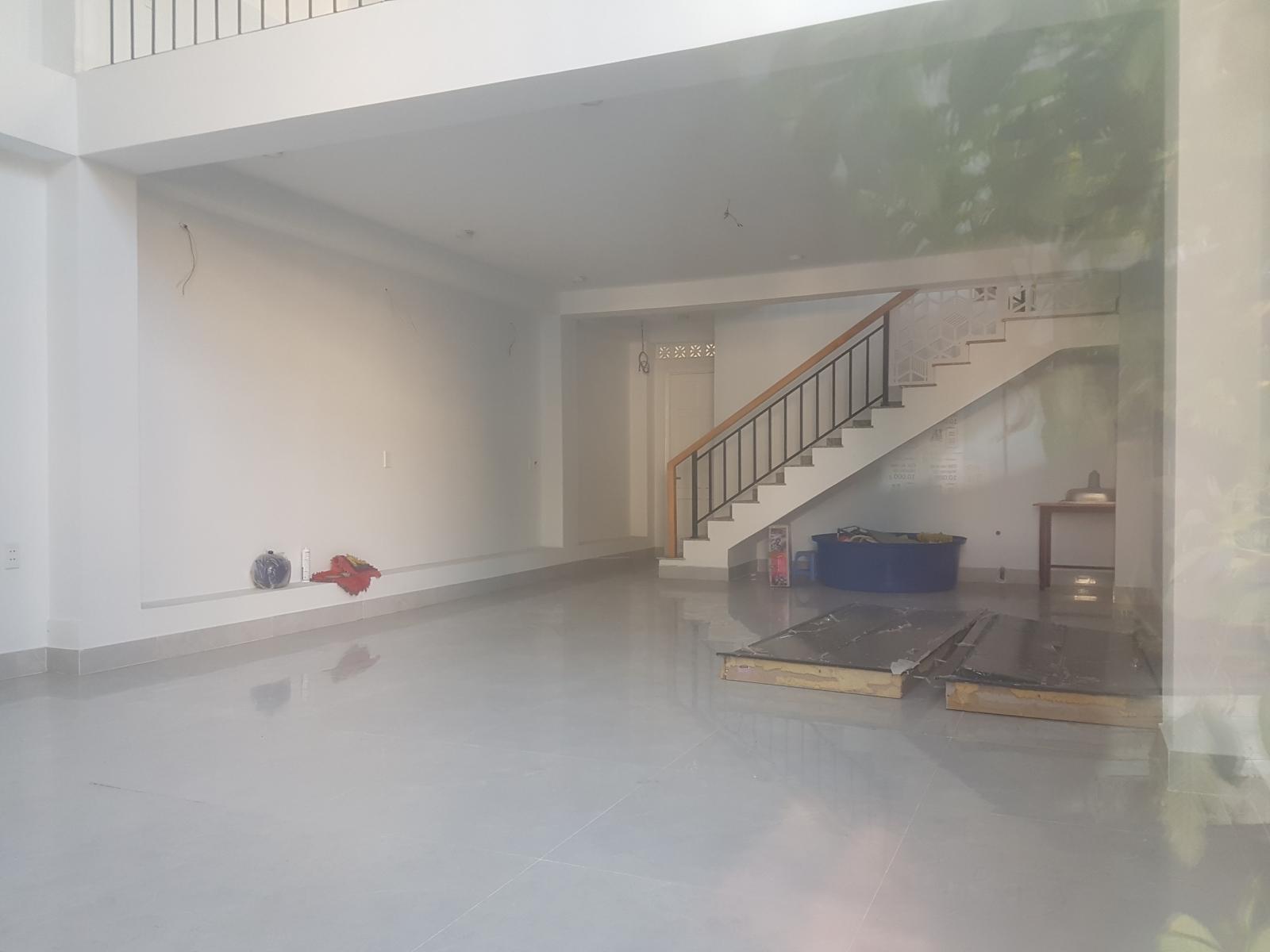 Cho thuê mặt bằng 1 trệt 2 lầu sạch đường Lê Hồng Phong, TP Vũng Tàu 12739369