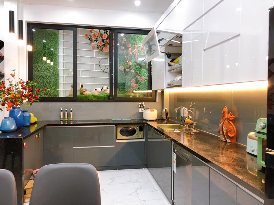 PHÂN LÔ OTO TRÁNH VĂN PHÒNG KINH DOANH TRƯỜNG ĐẠI HỌC THƯƠNG MẠI DOÃN KẾ THIỆN DT 100 MT5 GIÁ 16.8 TỶ 12740451