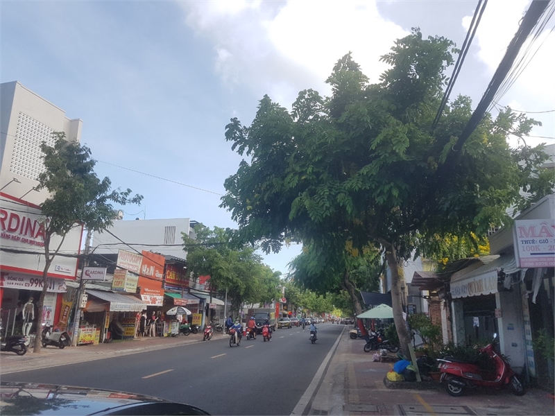 Cho thuê mặt bằng 350m2 ngã 5 Trương Công Định, TP Vũng Tàu 12746362