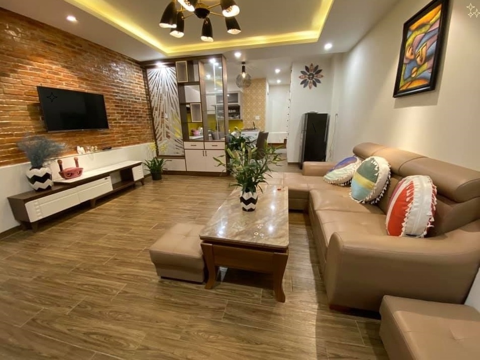 Bán nhà đẹp 50m2 5tầng mặt tiền 4m nhỉnh 5Tỷ Đầu phố Mai Dịch gần Cầu Giấy(3) 12754136