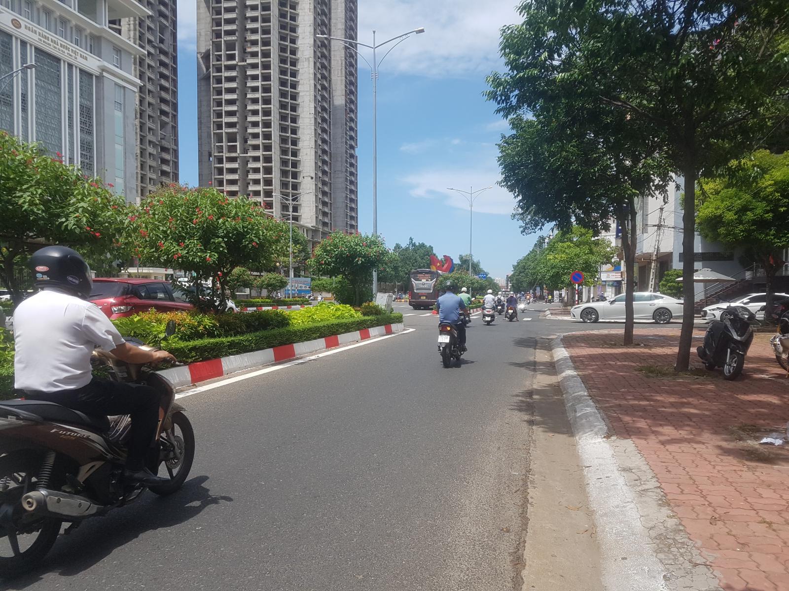 Cho thuê mặt bằng 100m2 đường Nguyễn Thái Học, TPVT giá 10 triệu 12777870