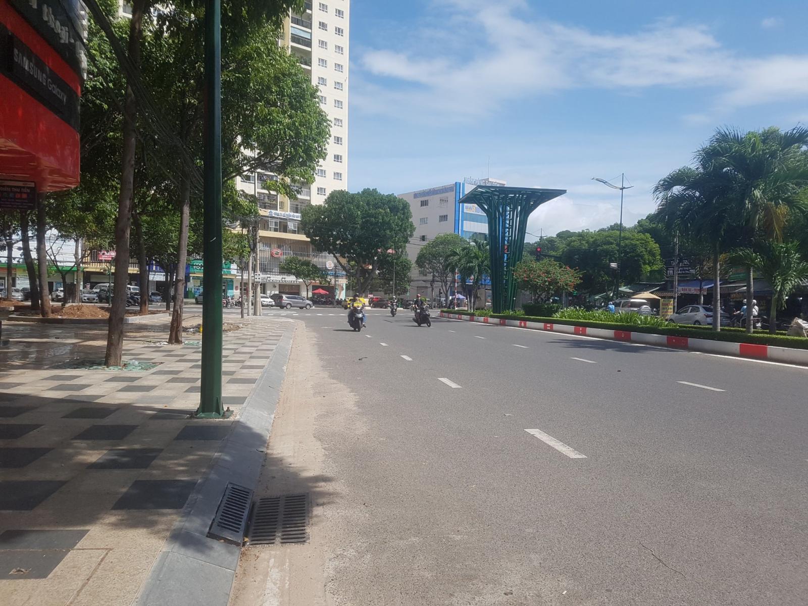 Cho thuê mặt bằng rộng 200m2 đường lê hồng phong, tp vũng tàu 12778831