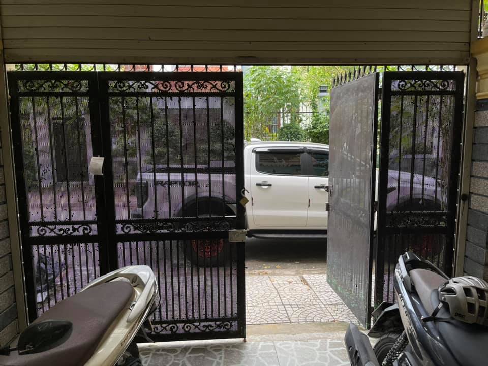 Bán gấp nhà Mặt tiền đường Hiệp Bình gần cầu Bảy Nhạo Hiệp Bình Chánh 100m2 giá 11.5 tỷ 12784437