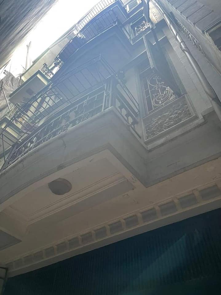 Bán 2 nhà nhỉnh 4tỷ/1căn 40m2 5tầng MT4m gần ôtô Trần Quốc Vượng Cầu Giấy(3) 12792353