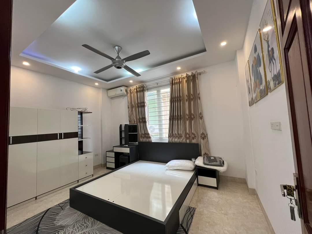 Bán nhà đường Nguyễn Trãi, Thanh Xuân, 35m x 5 tầng, Gara Ô tô 12803176