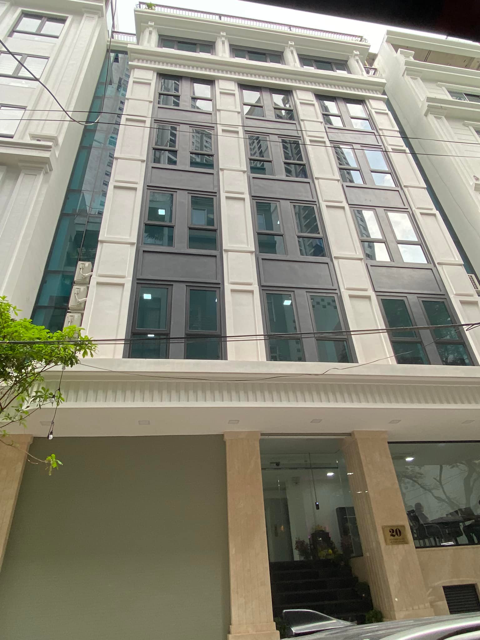 Bán tòa nhà Văn phòng phố Lê Văn Lương 165m, 8 tầng thang máy, giá 63 tỷ. 12808662