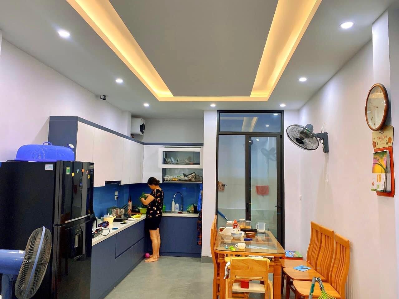 NHÀ ĐẸP PHỐ DƯƠNG QUẢNG HÀM, OTO ĐỖ CỬA, 50M2, NHỈNH 6 tỷ 12822223