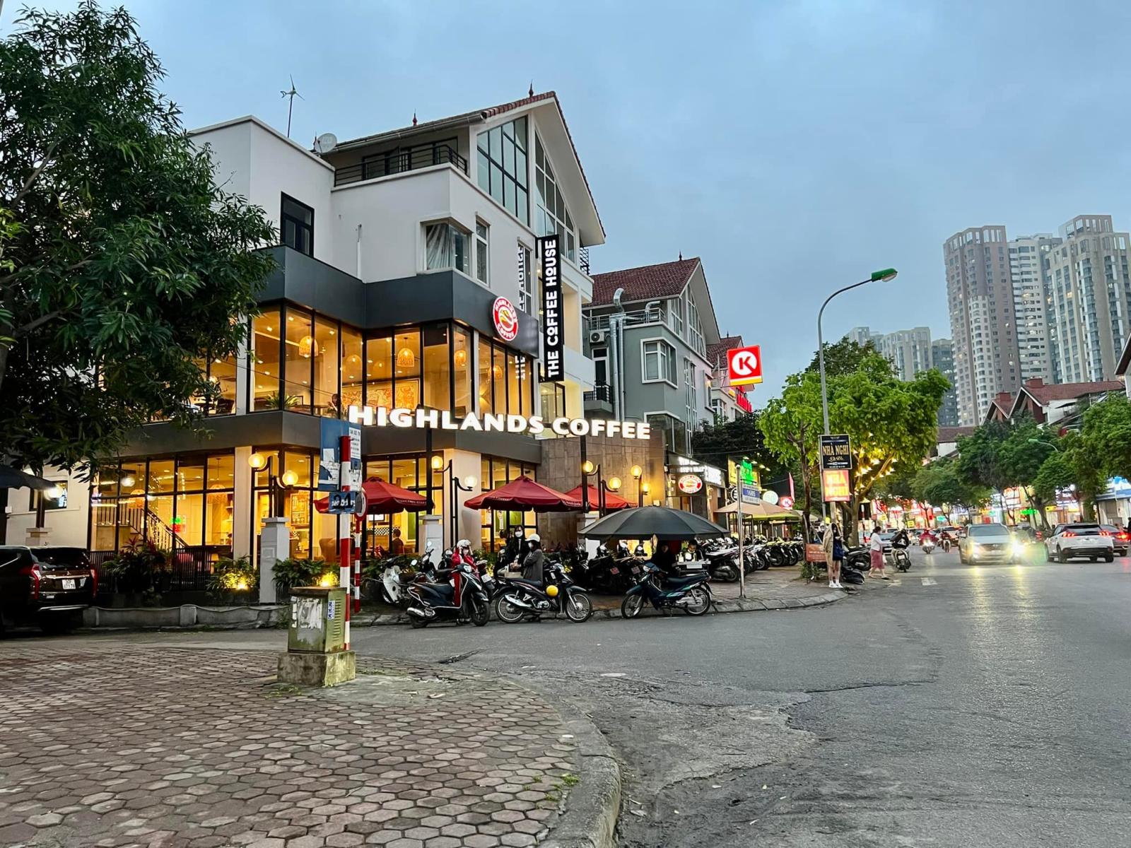 LÔ GÓC BIỆT THỰ 2 MẶT PHỐ KINH DOANH NGUYỄN VĂN LỘC DT 270 GIÁ 83 TỶ 12843949