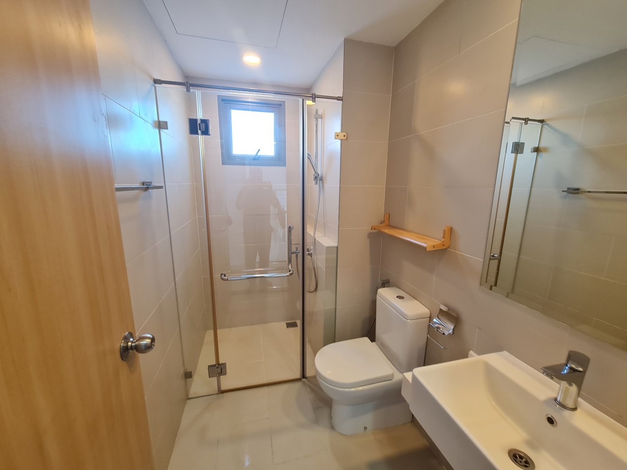 Bán căn 3PN full nội thất, 4,76 tỷ, 115m2 đã có sổ view sông Sài Gòn An Gia quận 7 lh 0911255823 12844782