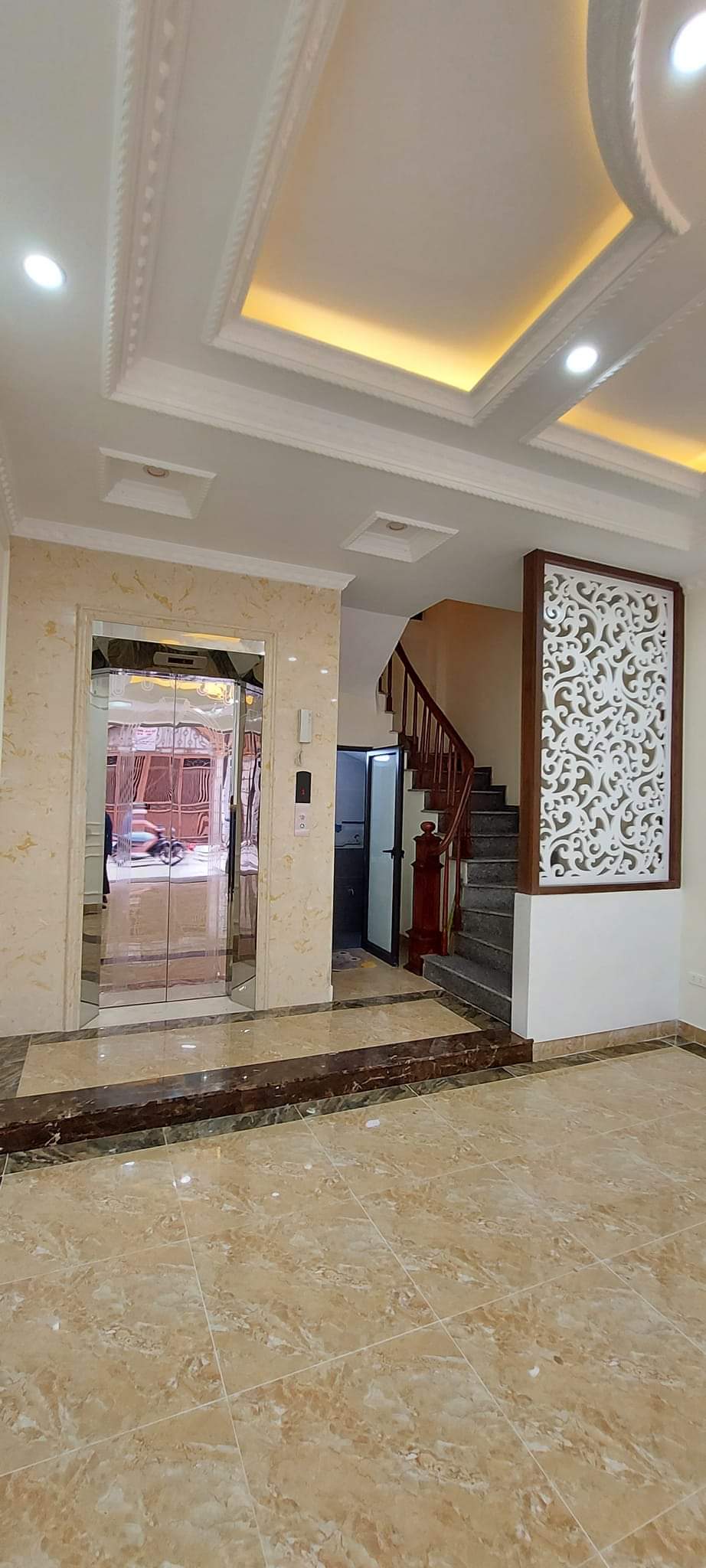 Bán nhà mặt phố Đông Quan,Cầu Giấy,46m x 7 tầng,Kinh doanh 12872932