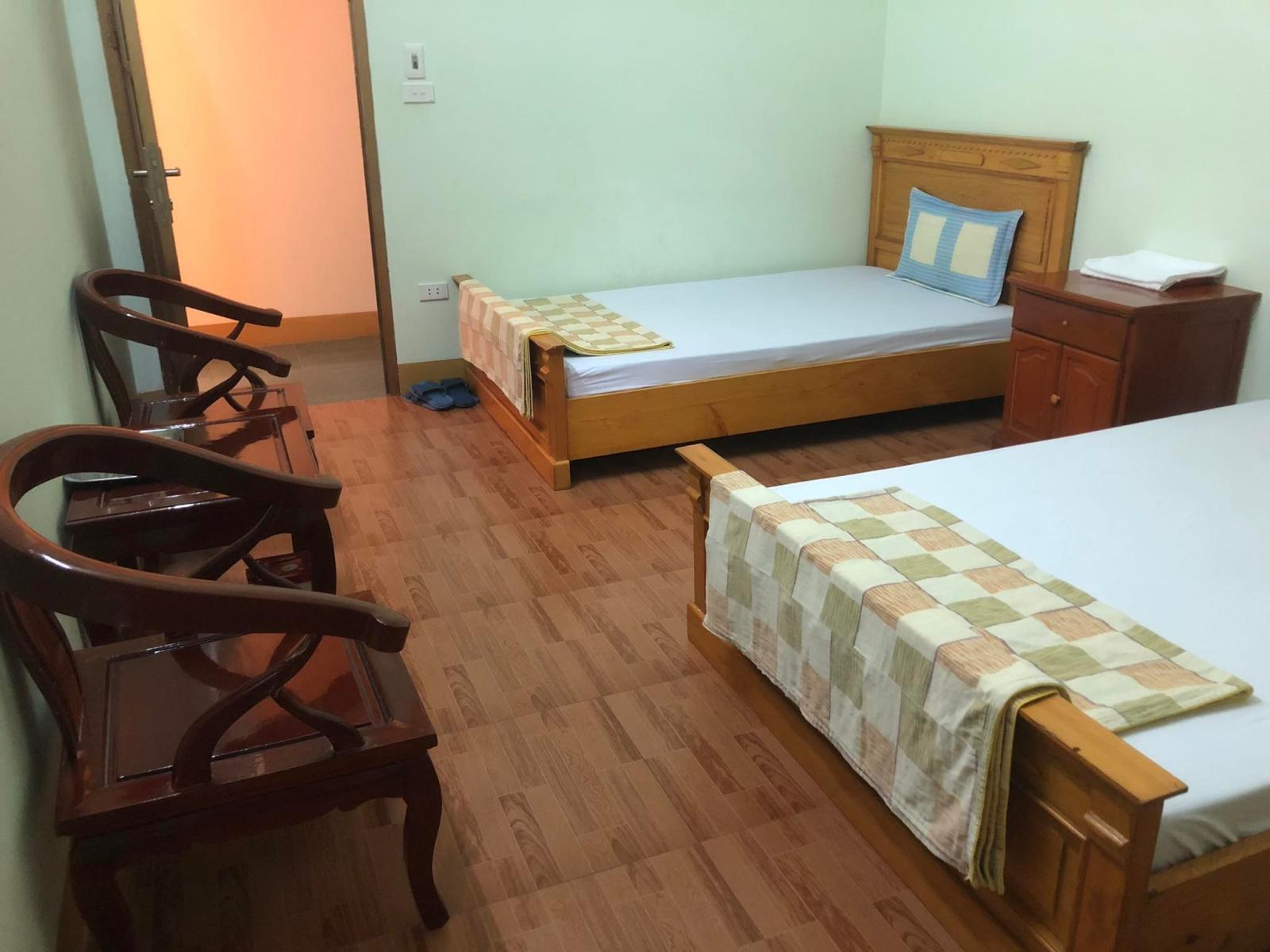 BÁN NHÀ 3 TẦNG VỊ TRÍ MẶT TIỀN ĐƯỜNG LỚN - KHU TDC VỰNG ĐẰNG , PH YẾT KIÊU , TP HẠ LONG, QN 12882943