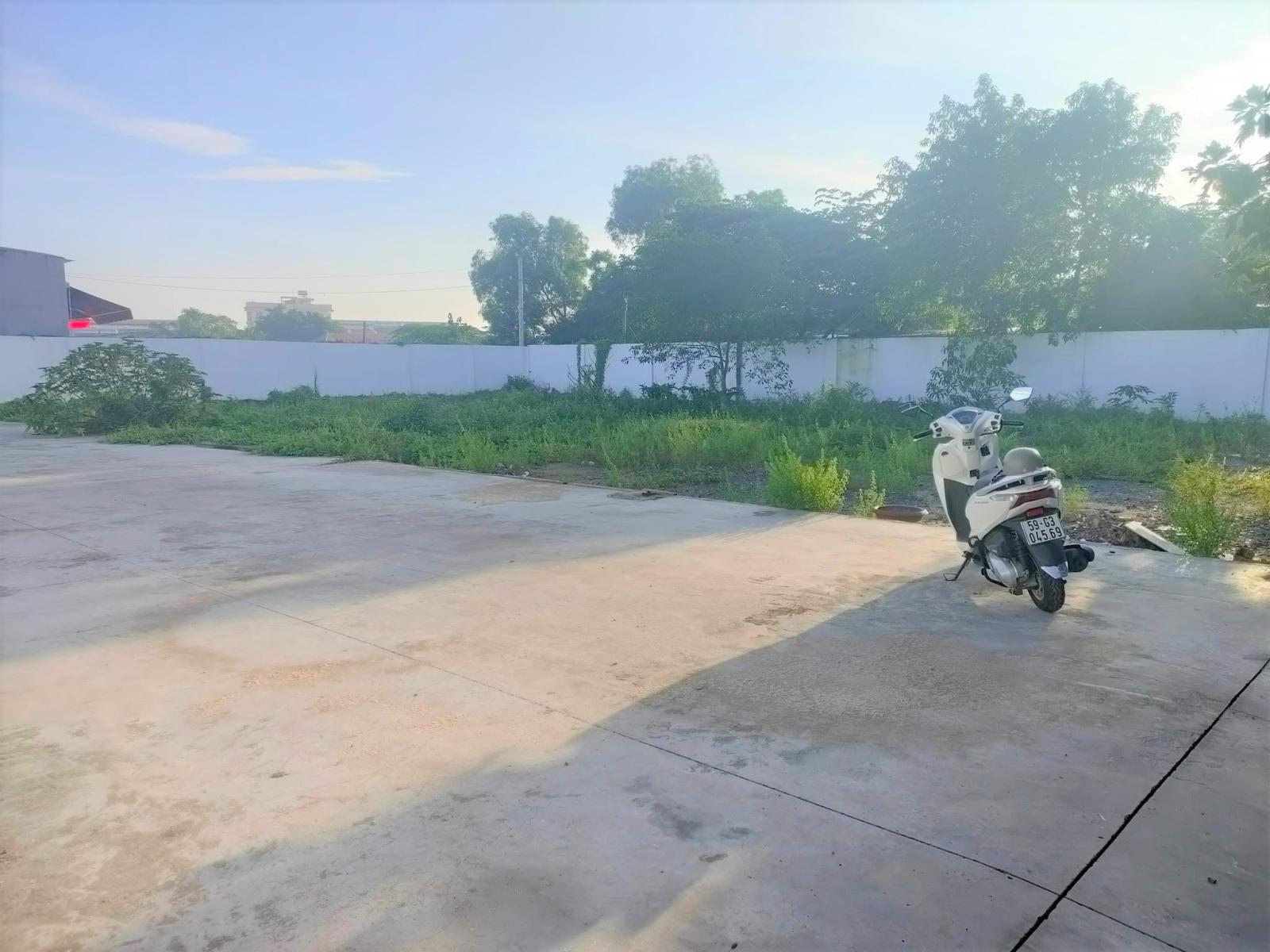 Đất Lớn Gần 1.500m2 Vuông Vắn Thới Tam Thôn Hóc Môn 12884475