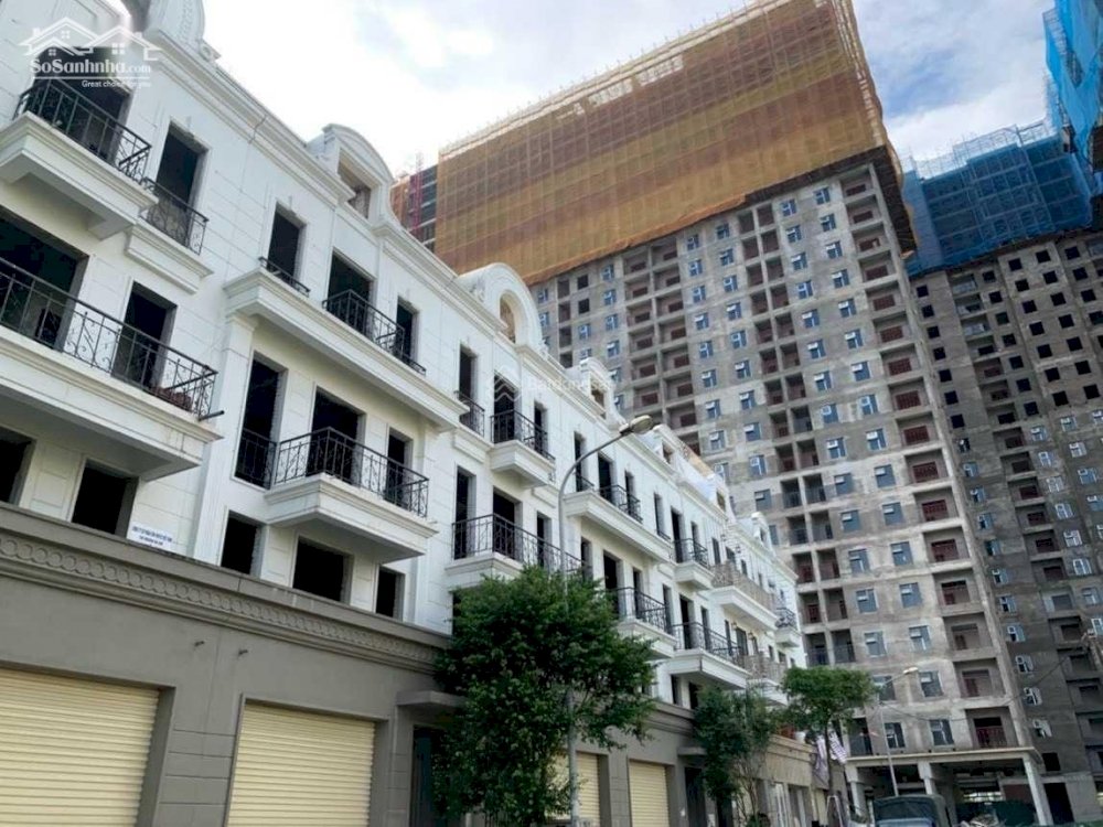 Cho thuê Shophouse Sông Hồng-Trâu Quỳ, phố Thành Trung 30m.90m2.0982852808 12893660