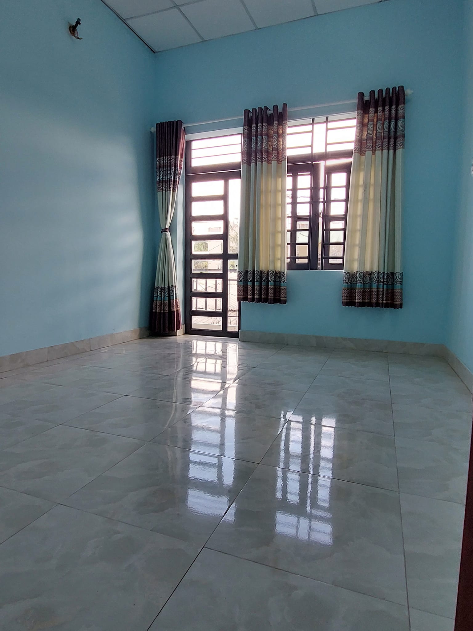 Bán nhà đẹp ở ngay, đường số 8 gần KDC Hồng Long, ngang 6m, 60m2 giá 4.3 tỷ Hiệp Bình Phước 12897690