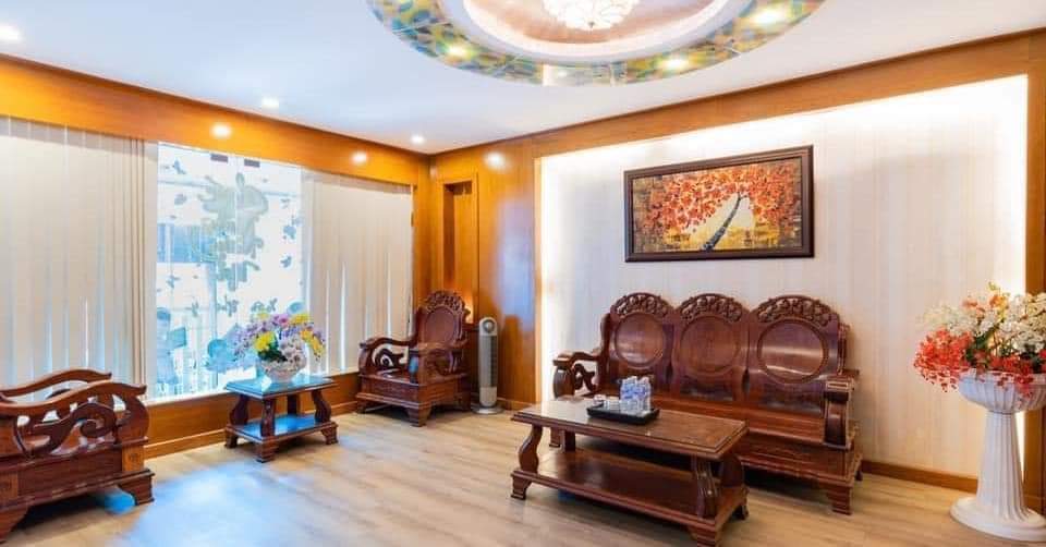 Bán khách sạn, thu nhập 270 triệu/th,  ngang 6m, 7 tầng,  mặt tiền khu Tên Lửa, Bình Tân 12902063