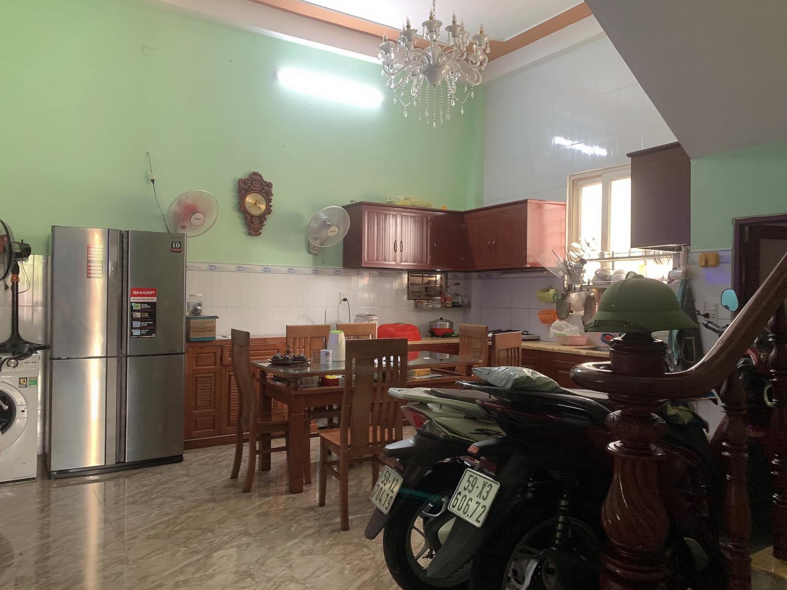 Bán nhà 3 tầng,  Kha Vạn Cân, Hiệp Bình Chánh 140m2 giá 8 tỷ 12915521