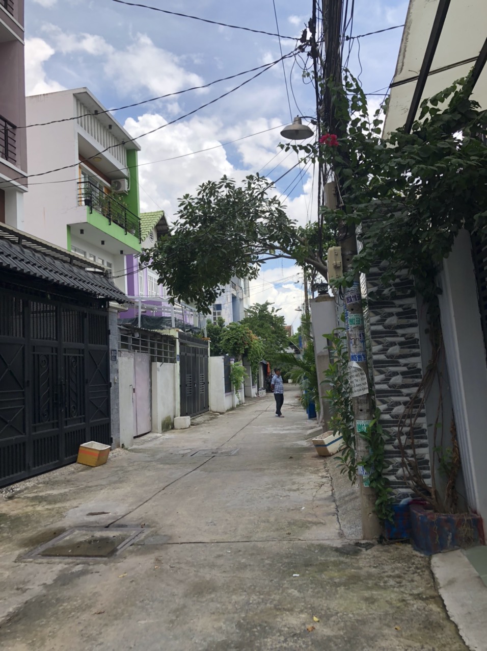 Bán nhà 4 tầng, đường số 27, Hiệp Bình Chánh, gần Gigamall 95m2 giá 11.8 tỷ ( Căn hộ dịch vụ) 12915816