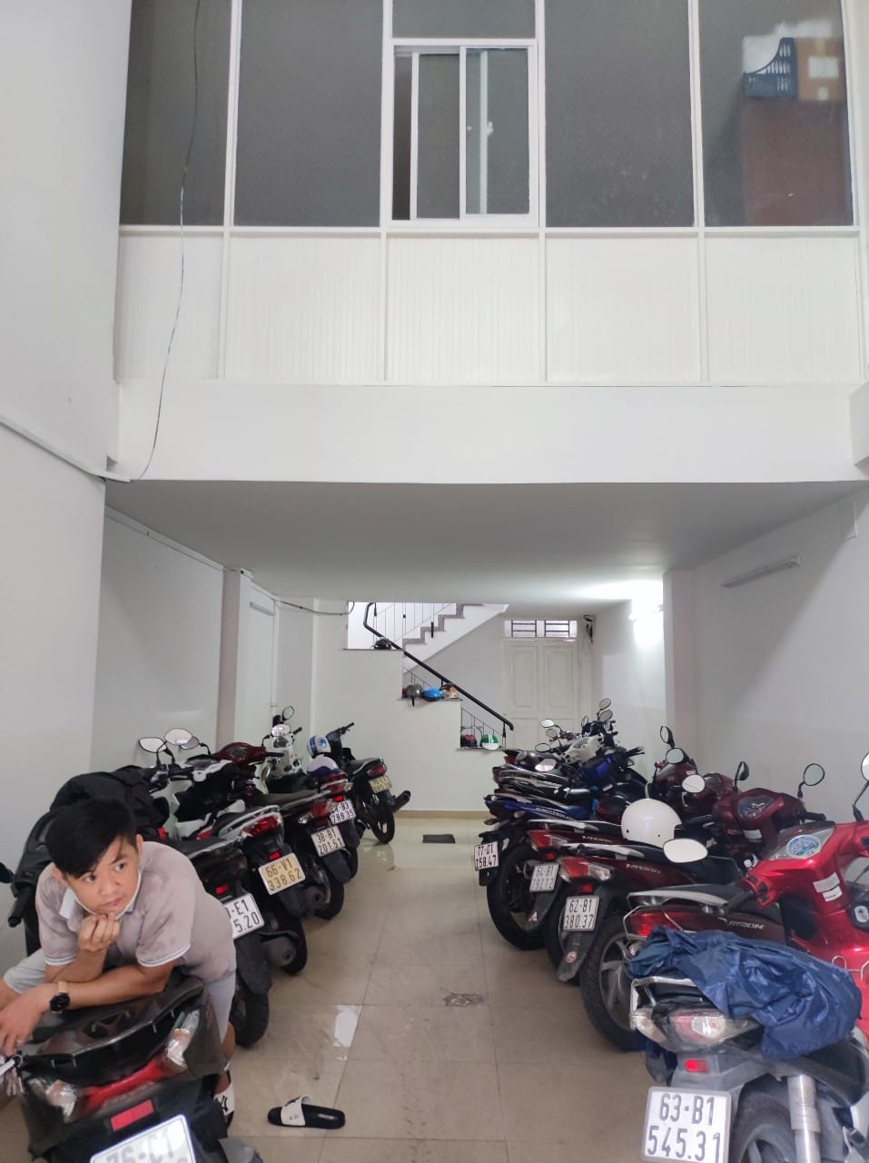 Bán nhà 4 tầng, đường số 27, Hiệp Bình Chánh, gần Gigamall 95m2 giá 11.8 tỷ ( Căn hộ dịch vụ) 12915819