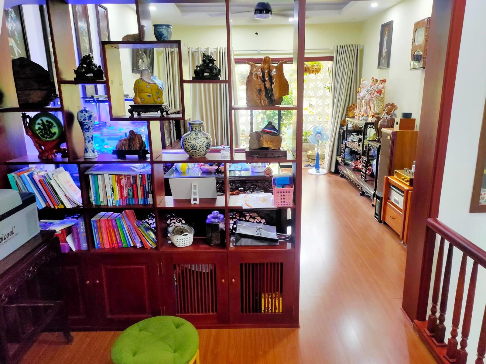 Siêu ĐẸP Bán nhà Bùi Huy Bích 60m Phân lô Ô tô vào nhà 2 thoáng Vỉa hè Kinh doanh Giá mềm 12924235