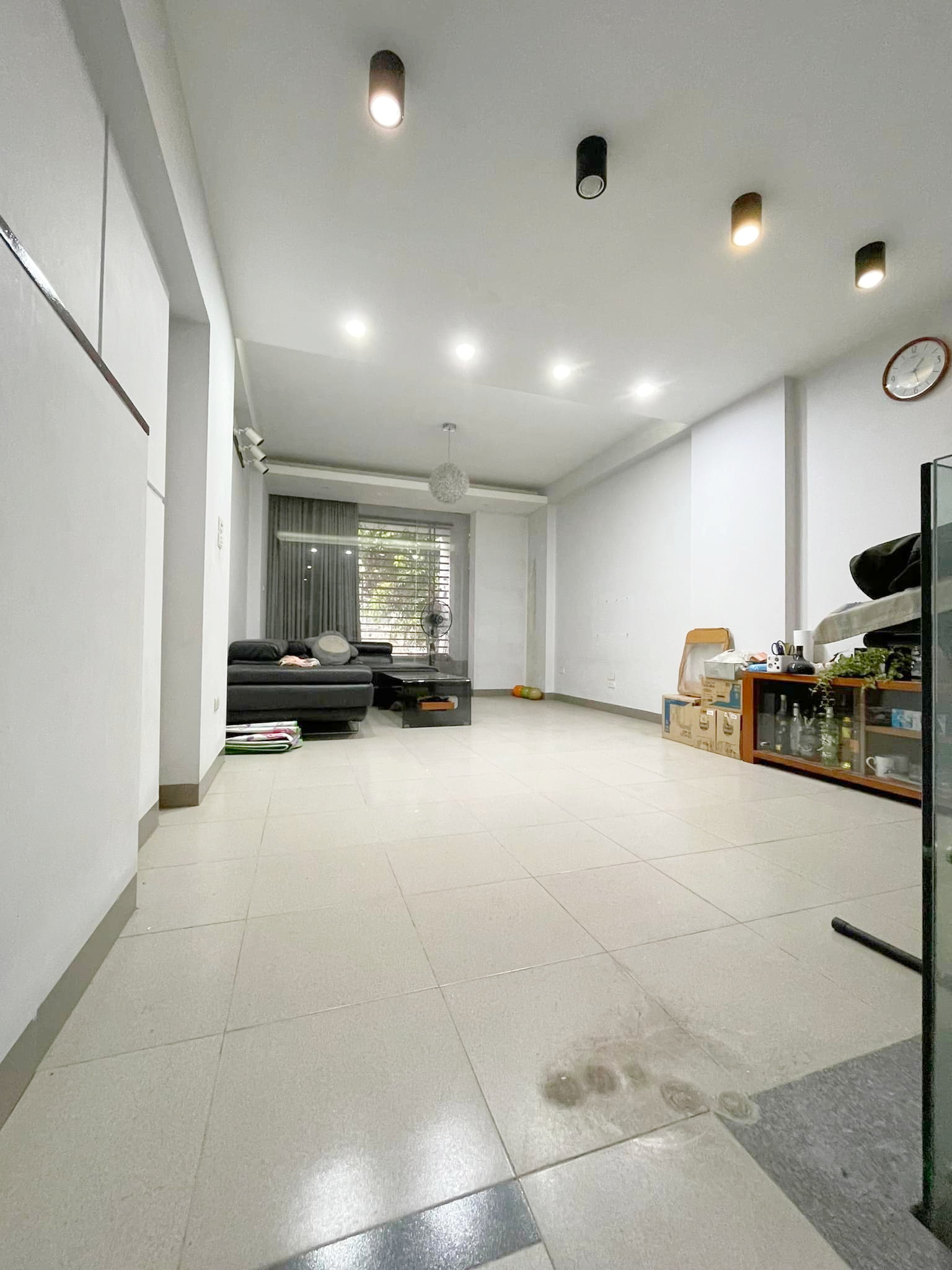 Bán nhà KĐT Định Công 95m 2 thoáng Phân lô Ô tô tránh Gara Vỉa hè Ở Văn phòng Giá tốt 12953632