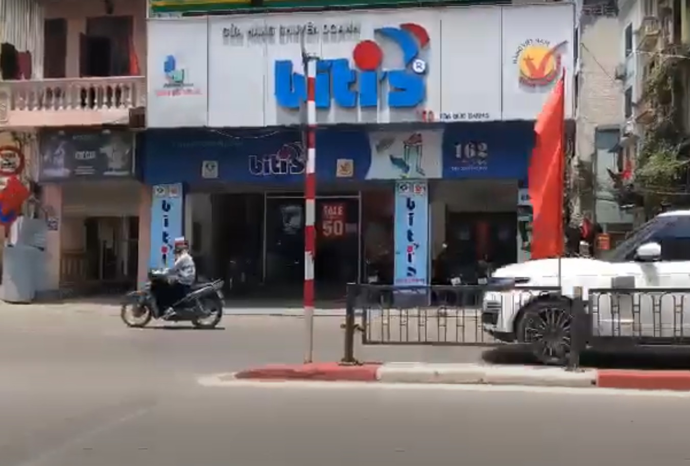 Mặt phố Tôn Đức Thắng, Đống Đa, vị trí đẹp hiếm,KINH DOANH ĐỈNH, 60m2x 19 tỷ 12974782