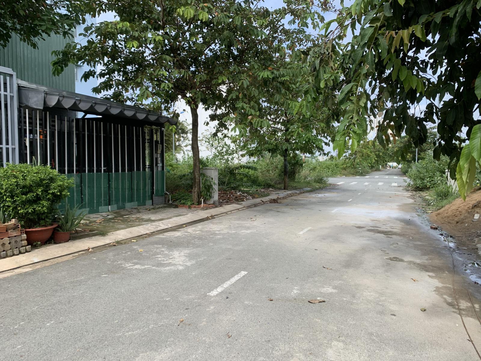 Bán nhà đất an phú quận 2,nam rạch chiêc 12978045