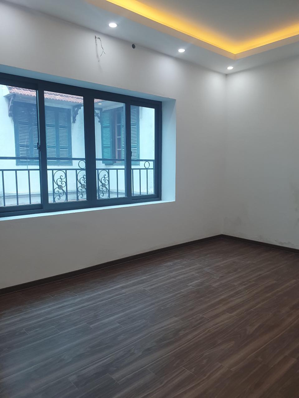 Phân lô, OTO,Bán nhà ngõ 82 Yên Lãng,2 Thoáng, 50m2, 6.4 tý 12978681