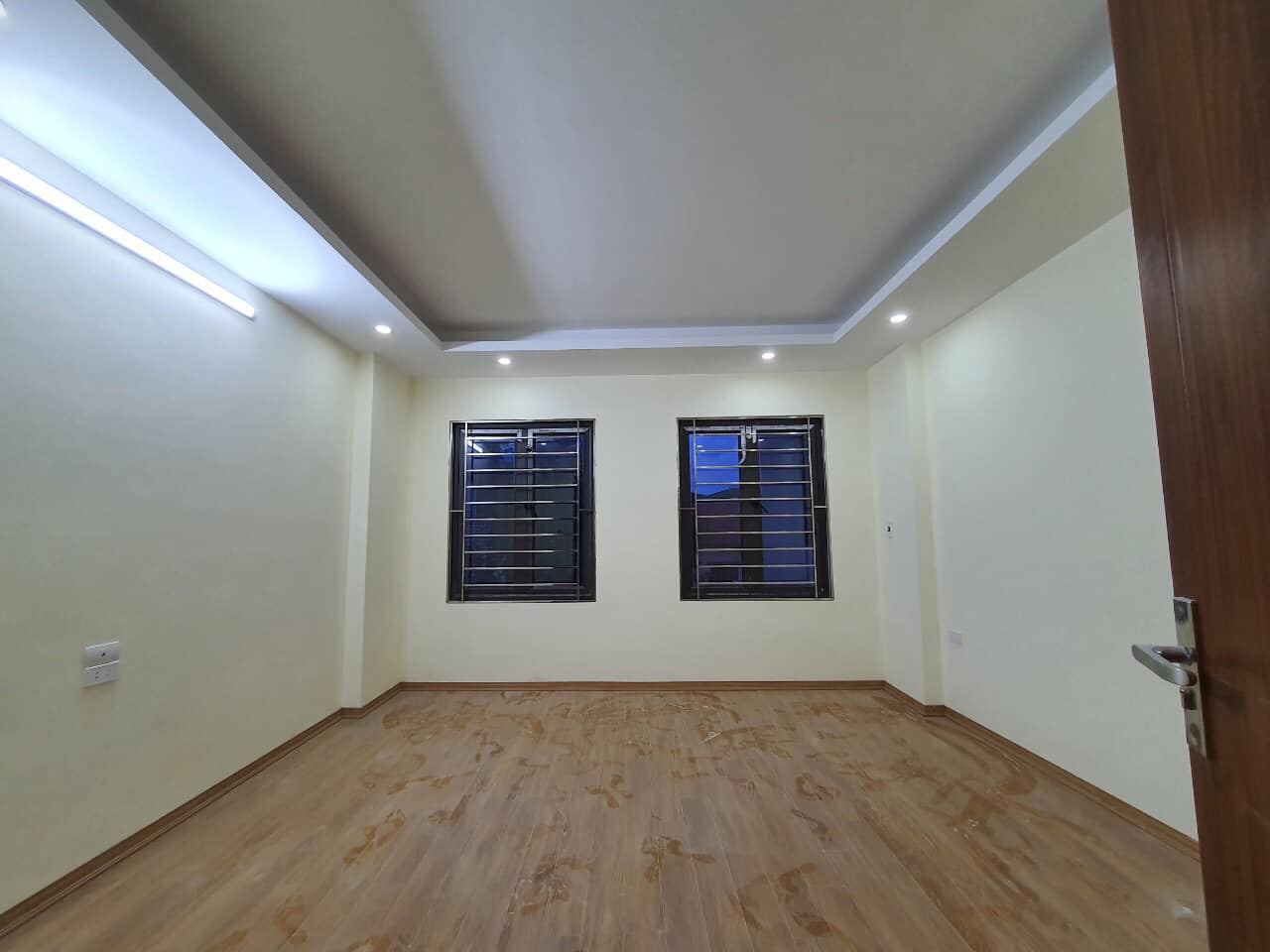 Ô TÔ-KINH DOANH-VỊ TRÍ VÀNG-CỰC GẦN PHỐ-THÔNG CÁC NGẢ, 55m2, 9.5 tỷ, THÁI HÀ 12982249